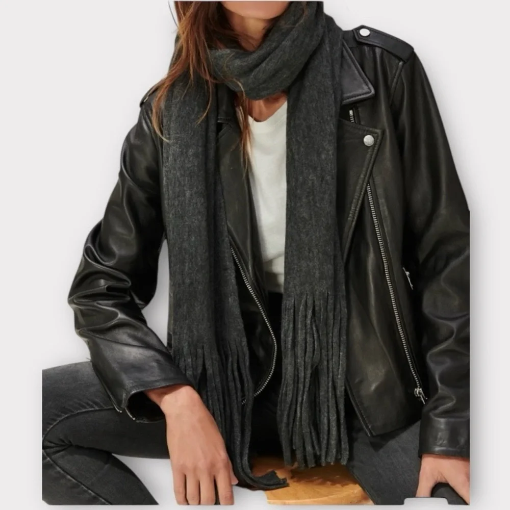NWT Lucky Brand charcoal gray brushed fringe scarf